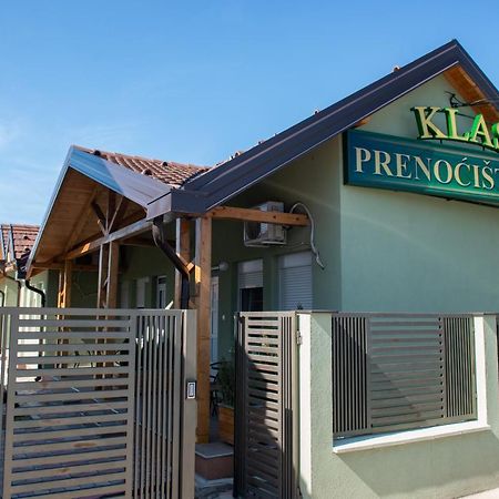 Zlatni Klas Zrenjanin Eksteriør billede